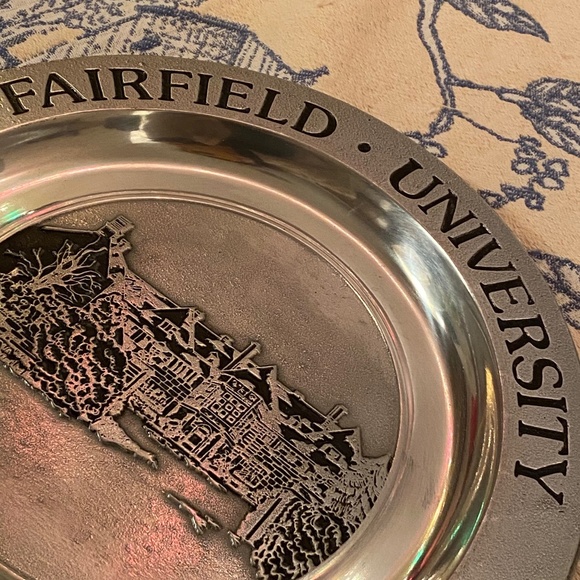 Fairfield University Pewtarex Commemorative Plate - Picture 7 of 15